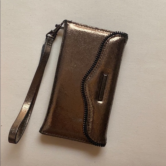 Rebecca Minkoff iPhone 7 Wristlet - Picture 1 of 3